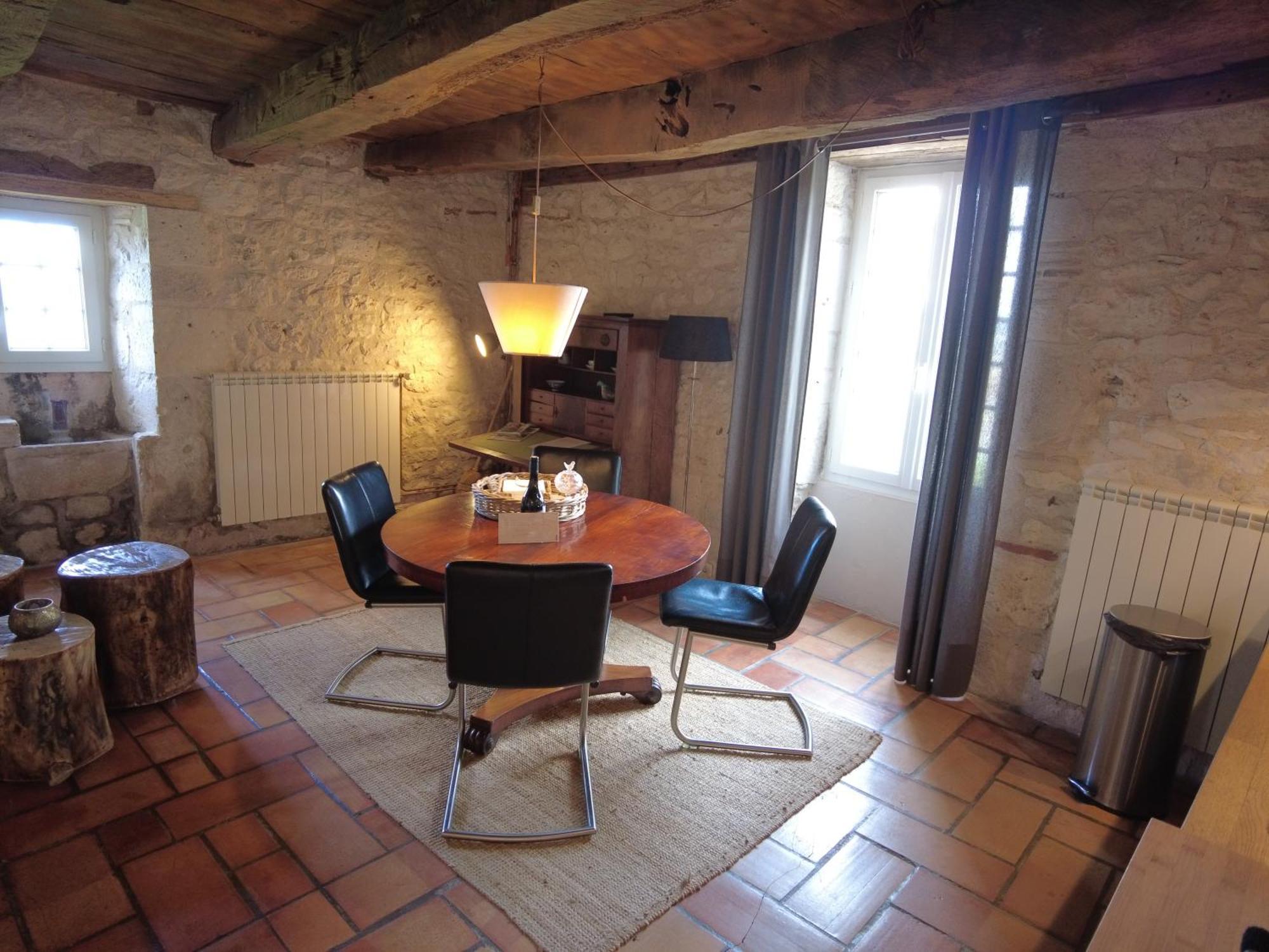 Ferienwohnung Bergerie Le Vieux Manoir Valeilles Exterior foto